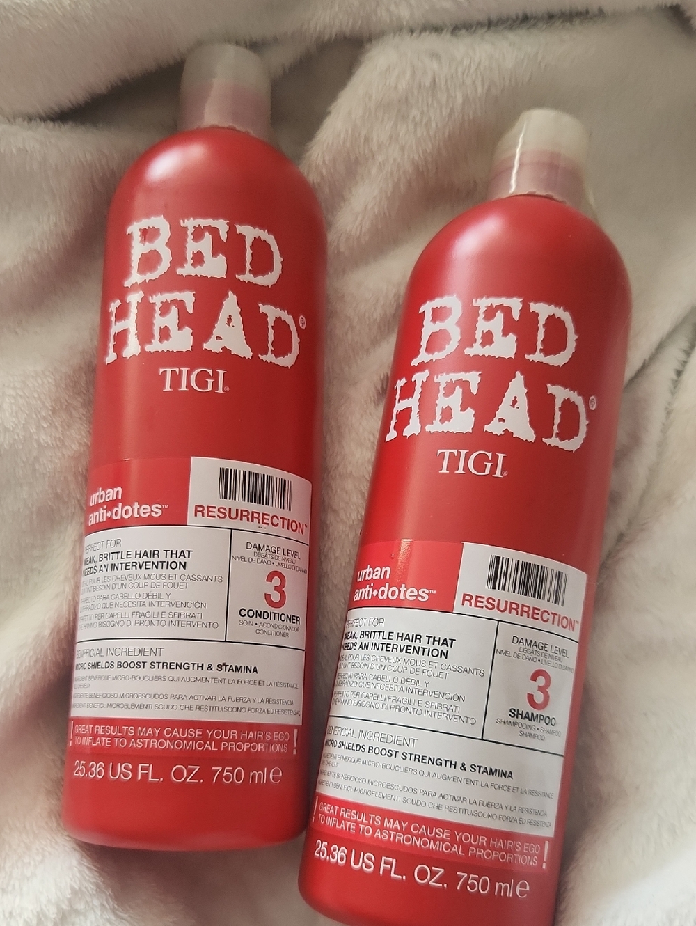 TIGI Bed Head Resurrection 3 Shampoo & Conditioner Set - Bright Red